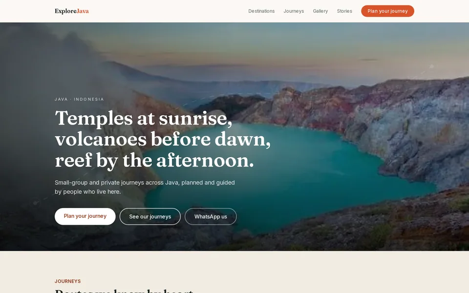 The Explore Java home page: the turquoise crater lake of Ijen behind the headline